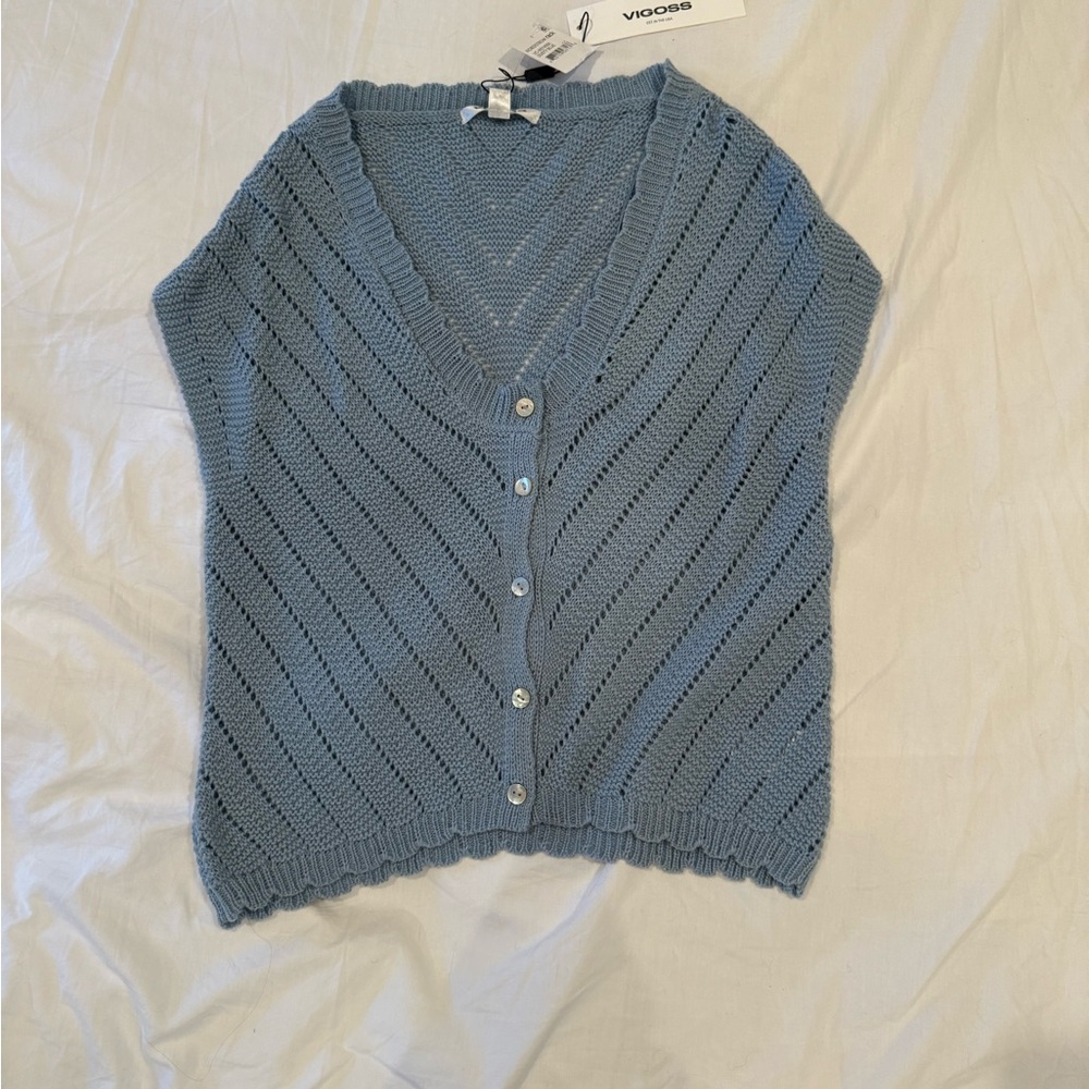 Knit women's vest